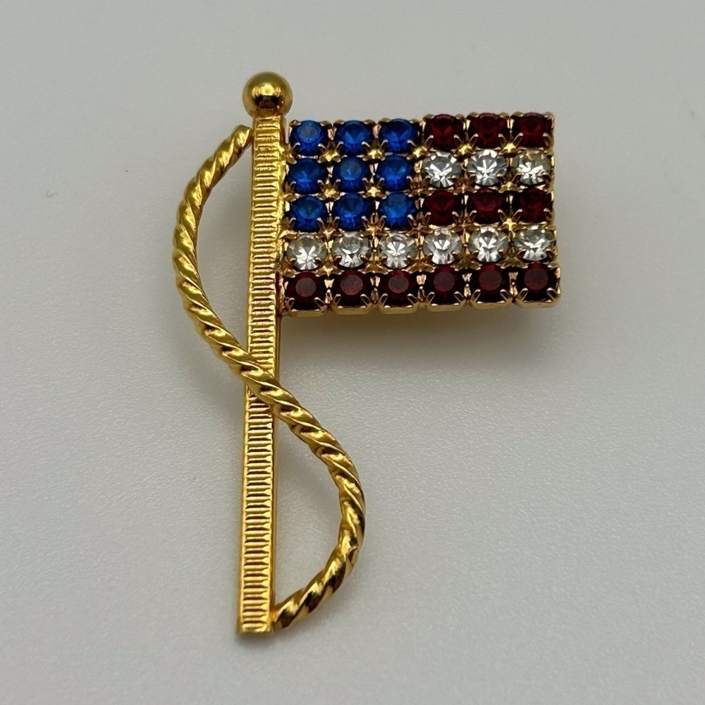 Vintage USA American Rhinestone Red White and Blue Flag Small Brooch Patriotic